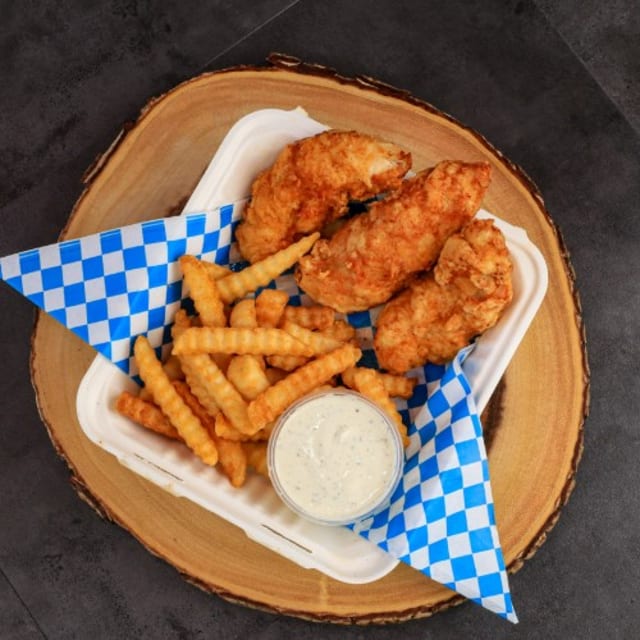 Chicken Tenders & Sauce.